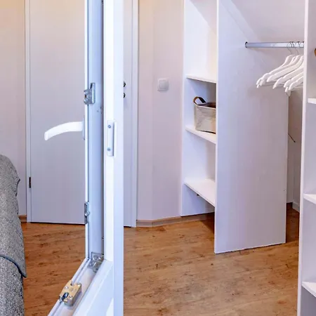 Mandelhaus 2 Mit Boddenblick - & Entspannung In * Saal